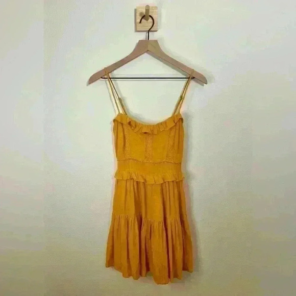 All In Favor Sweet tiered, flowy dress with ruffled details. Size Small - Picture 1 of 9